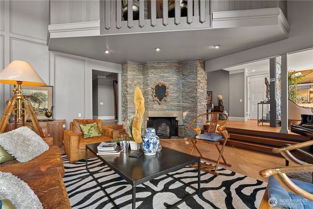 5425 SE 96th Avenue, Mercer Island, WA 98040