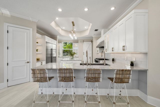 8709 SE Compass Island Way, Jupiter, FL 33458