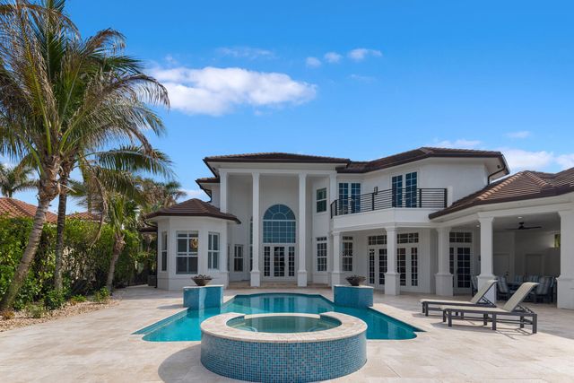 8709 SE Compass Island Way, Jupiter, FL 33458