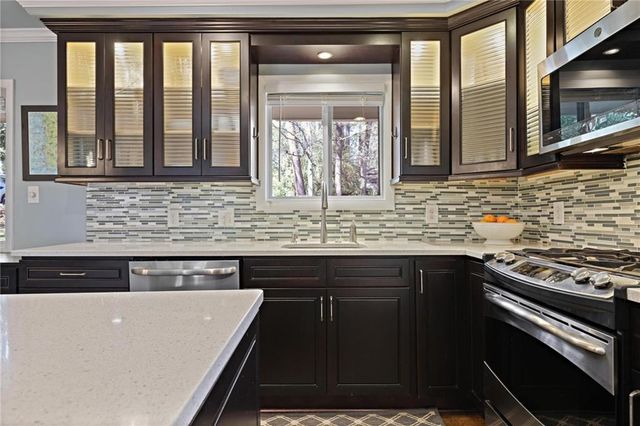 855 Armand Court NE, Atlanta, GA 30324