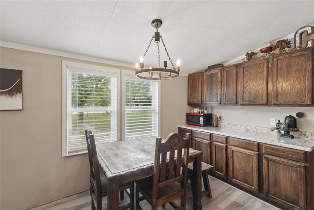 504 Wild Hill Oak Drive, Springtown, TX 76082