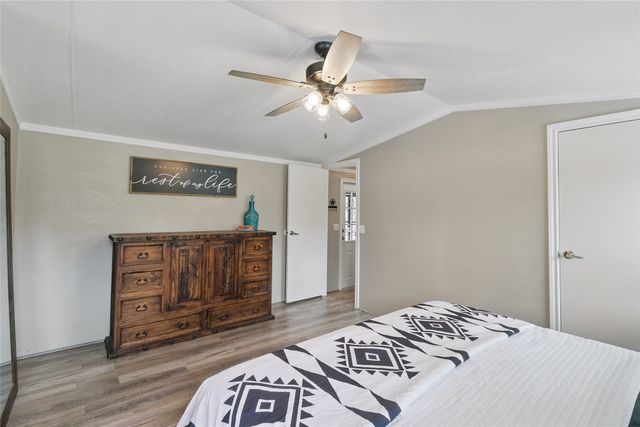 504 Wild Hill Oak Drive, Springtown, TX 76082