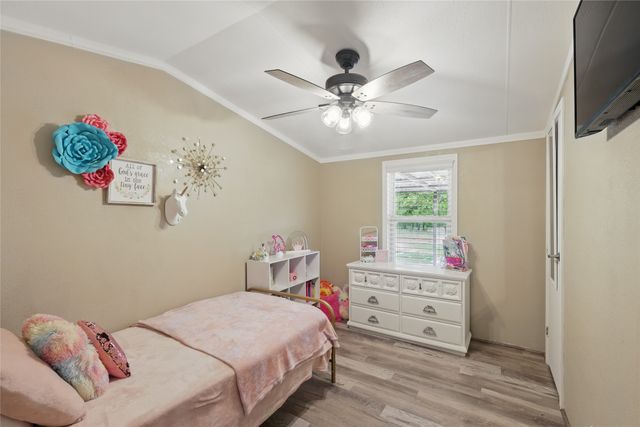 504 Wild Hill Oak Drive, Springtown, TX 76082