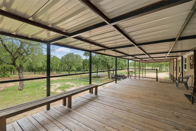 504 Wild Hill Oak Drive, Springtown, TX 76082