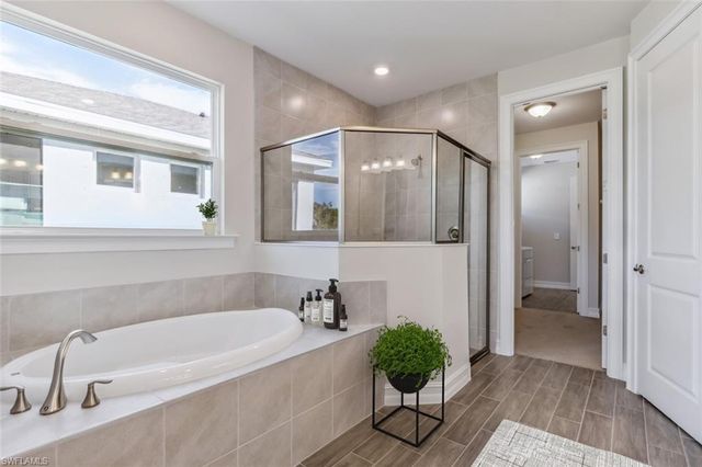 18165 Water Crossing DR, North Fort Myers, FL 33917