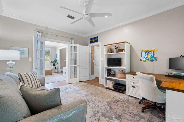 5117 Pine Hollow Dr, Pensacola, FL 32505