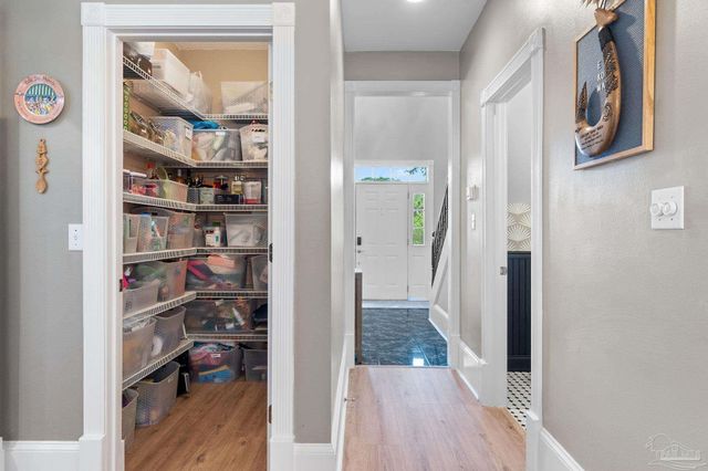 5117 Pine Hollow Dr, Pensacola, FL 32505