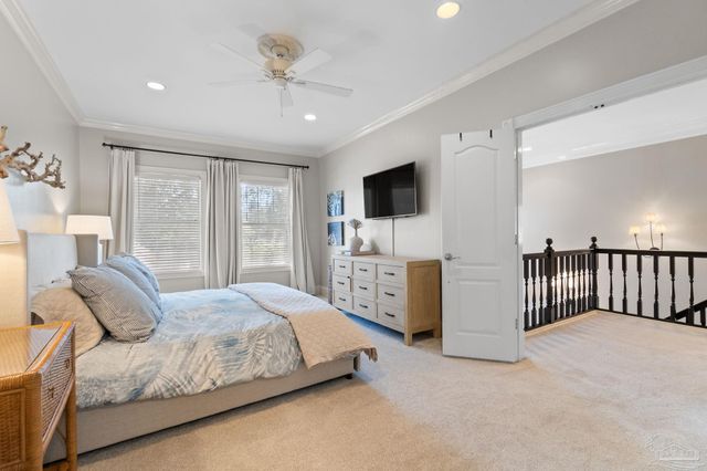 5117 Pine Hollow Dr, Pensacola, FL 32505