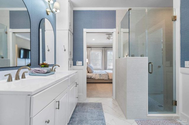 5117 Pine Hollow Dr, Pensacola, FL 32505