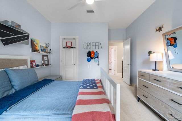 5117 Pine Hollow Dr, Pensacola, FL 32505