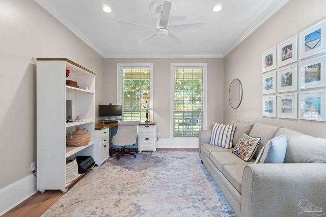 5117 Pine Hollow Dr, Pensacola, FL 32505