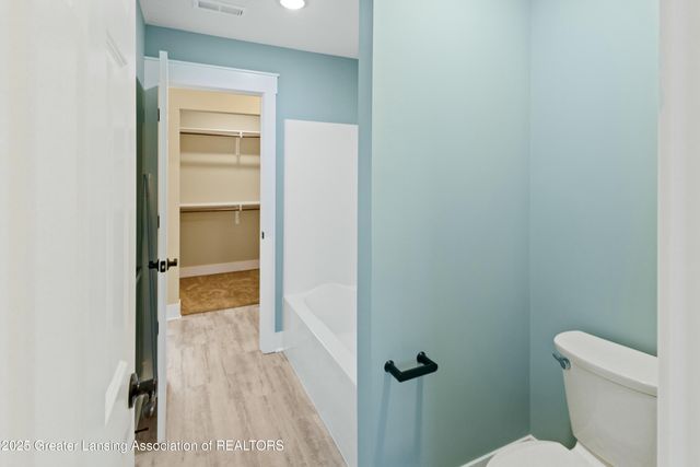 422 N Martin Luther King Jr Boulevard, Lansing, MI 48915