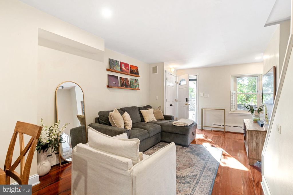 170 CARSON ST, PHILADELPHIA, PA 19127 — photo 3
