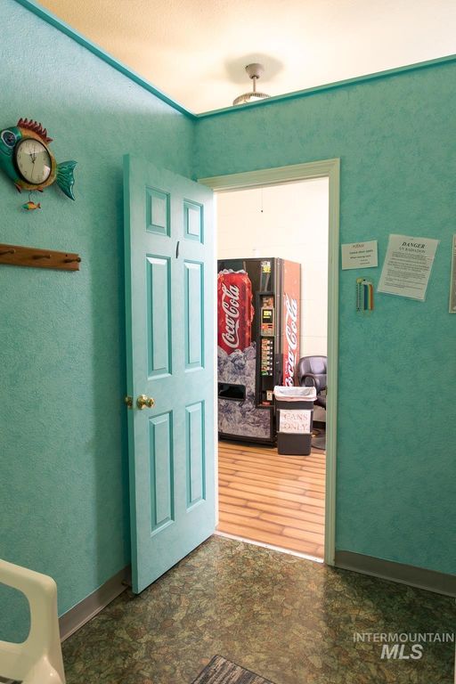 140 S Oregon State, Ontario, OR 97914 photo 28