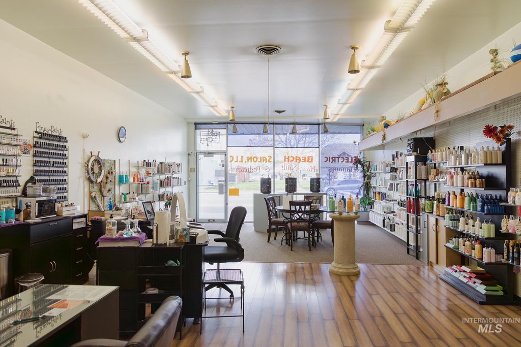 140 S Oregon State, Ontario, OR 97914 photo 6