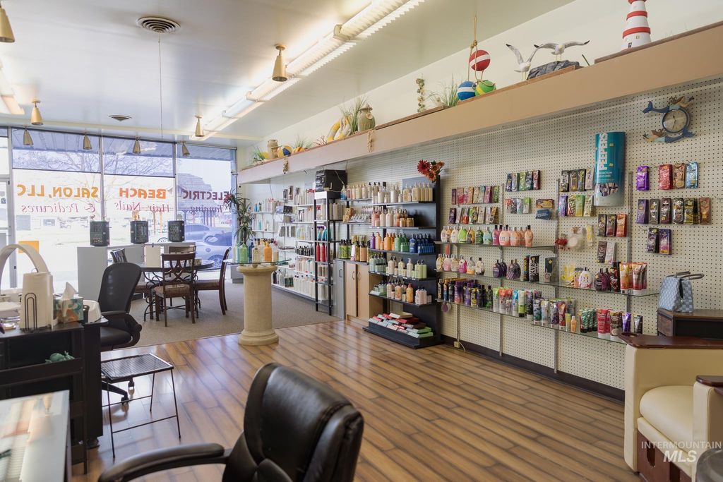 140 S Oregon State, Ontario, OR 97914 photo 8