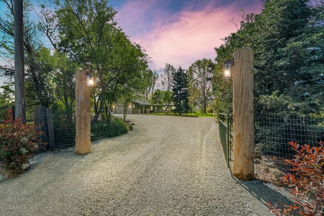 12354 Hobday Rd, Wilton, CA 95693