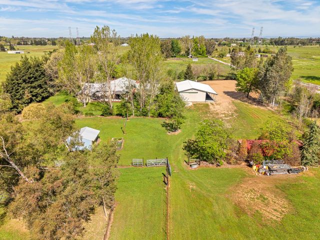 12354 Hobday Rd, Wilton, CA 95693