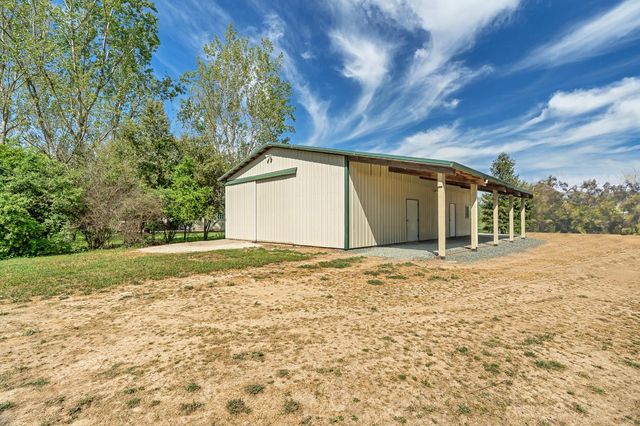 12354 Hobday Rd, Wilton, CA 95693