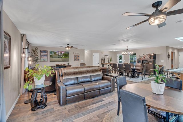 12354 Hobday Rd, Wilton, CA 95693