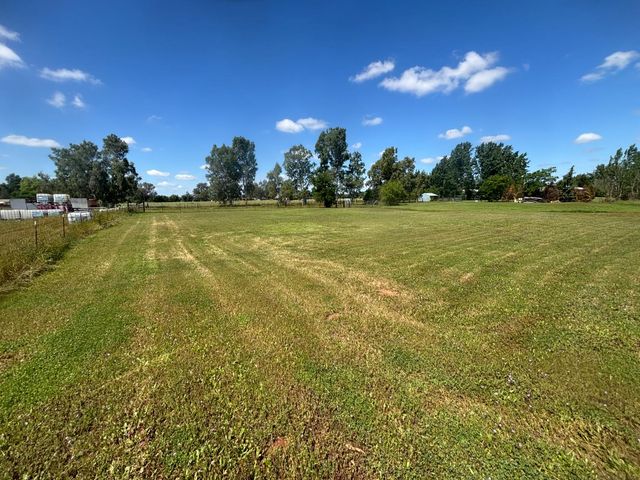 12354 Hobday Rd, Wilton, CA 95693