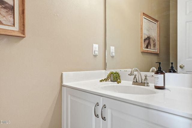 502 Cricketfield Lane, Cary, NC 27518