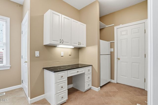 502 Cricketfield Lane, Cary, NC 27518