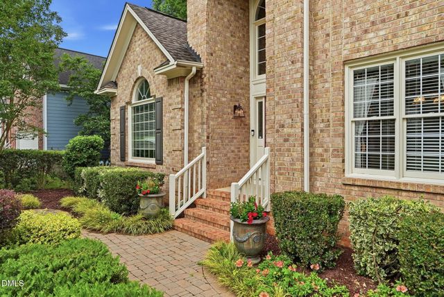 502 Cricketfield Lane, Cary, NC 27518