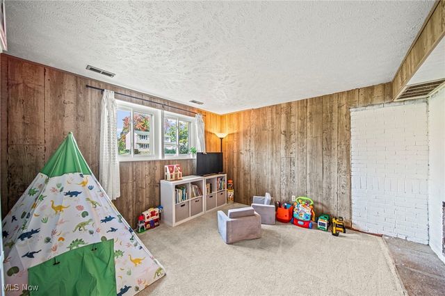 5771 Marine Pky, Mentor On The Lake, OH 44060