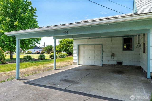 4701 Pleasant Hill Road, Kelso, WA 98626