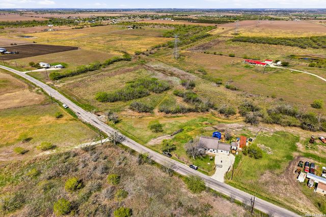 2300 Stagecoach, Seguin, TX 78155