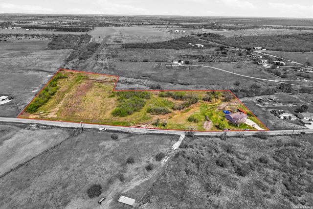 2300 Stagecoach, Seguin, TX 78155