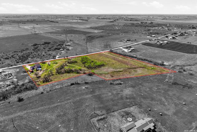 2300 Stagecoach, Seguin, TX 78155