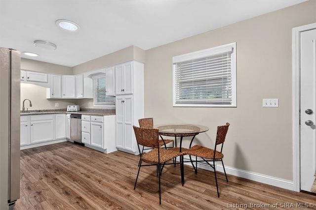 3302 Norwood Drive, New Albany, IN 47150