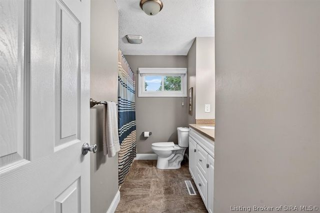 3302 Norwood Drive, New Albany, IN 47150
