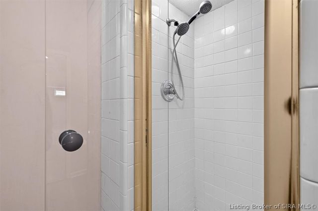 3302 Norwood Drive, New Albany, IN 47150