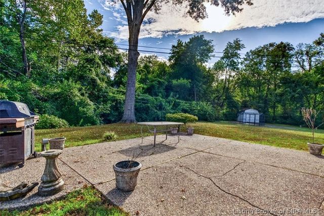 3302 Norwood Drive, New Albany, IN 47150