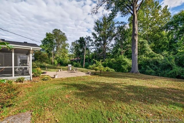 3302 Norwood Drive, New Albany, IN 47150