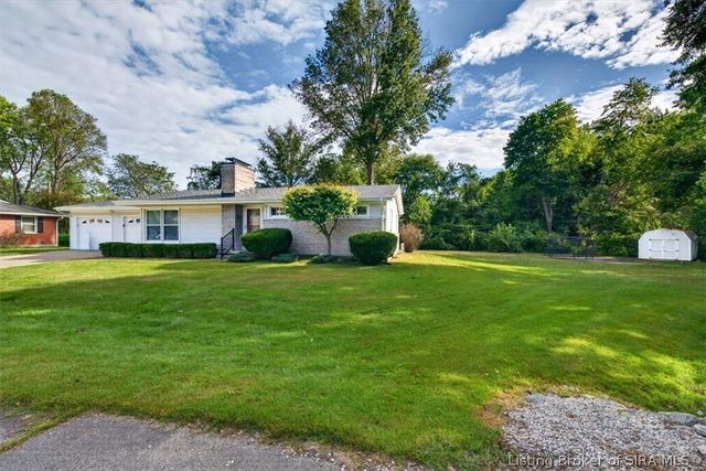 3302 Norwood Drive, New Albany, IN 47150
