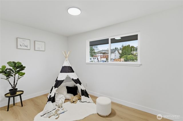 1270 Lansing Avenue, Bremerton, WA 98312