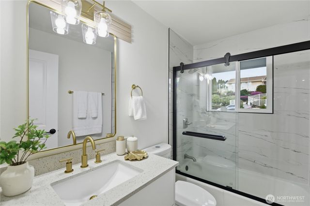 1270 Lansing Avenue, Bremerton, WA 98312