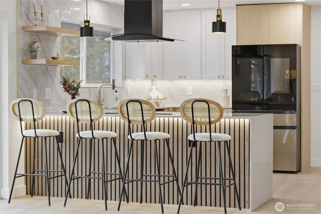 1270 Lansing Avenue, Bremerton, WA 98312