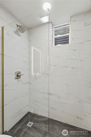 1270 Lansing Avenue, Bremerton, WA 98312