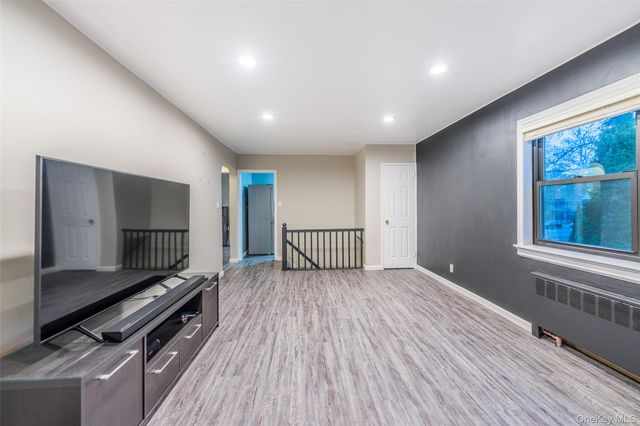 220-16 73 Avenue 013A2, Bayside, NY 11364