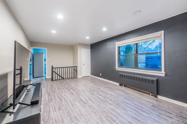 220-16 73 Avenue 013A2, Bayside, NY 11364