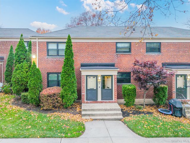 220-16 73 Avenue 013A2, Bayside, NY 11364