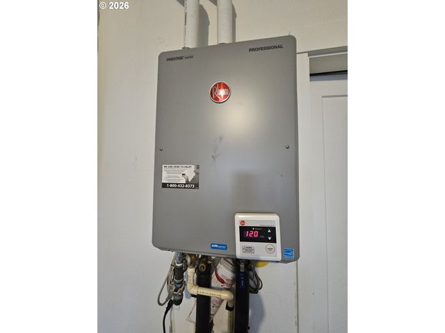 13201 Ne 99TH Way, Vancouver, WA 98682