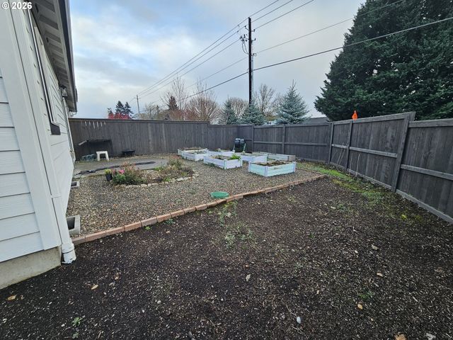 13201 Ne 99TH Way, Vancouver, WA 98682