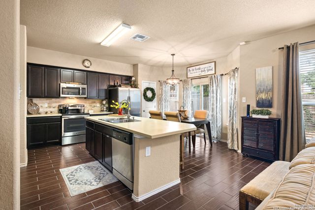 7222 Sunny Day, San Antonio, TX 78240