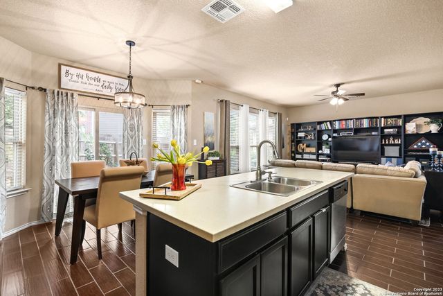 7222 Sunny Day, San Antonio, TX 78240